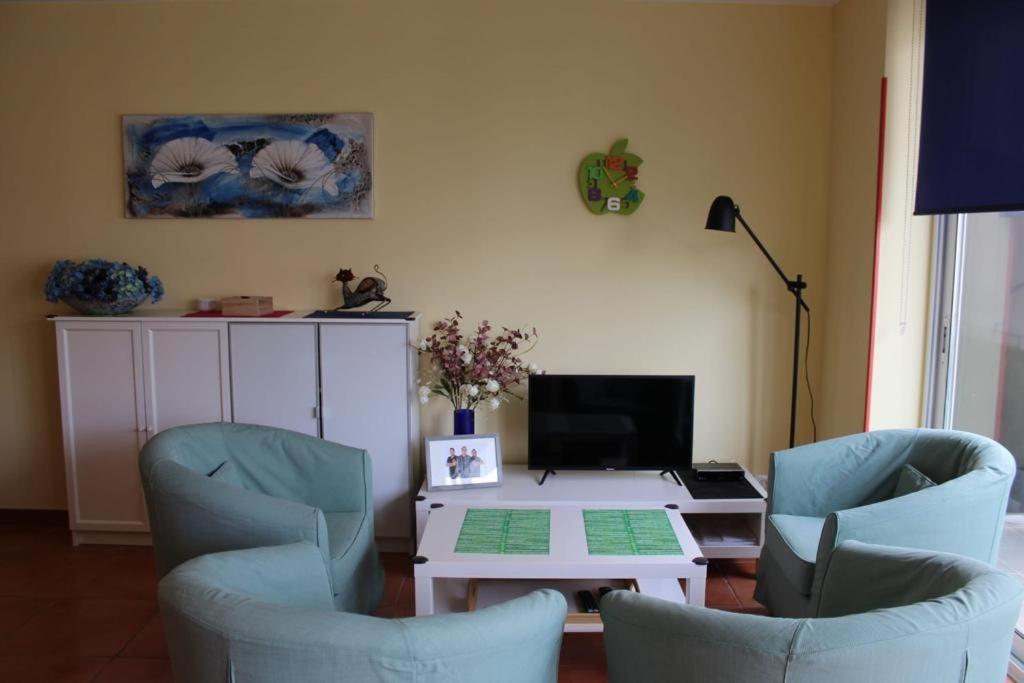 Apartaments Oller Centro Rosas Exterior foto