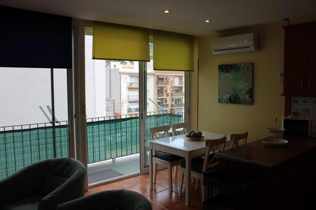 Apartaments Oller Centro Rosas Exterior foto